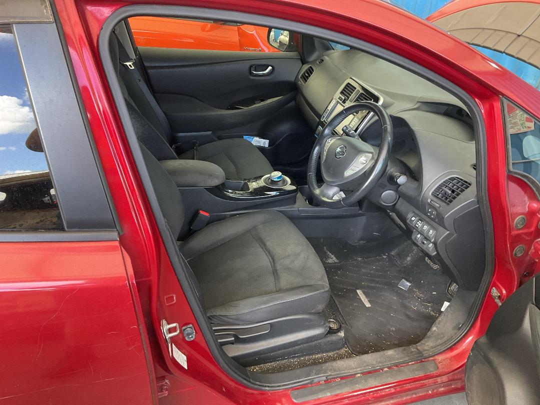 Photo '20' of Nissan Leaf