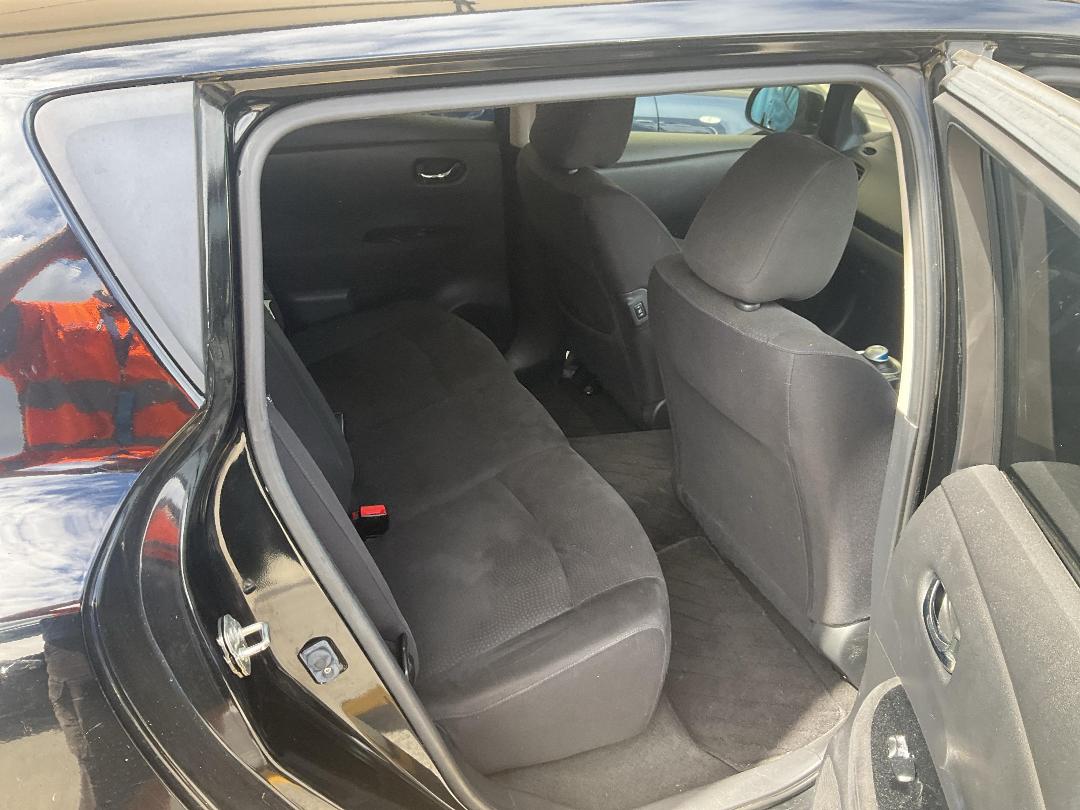 Photo '22' of Nissan Leaf