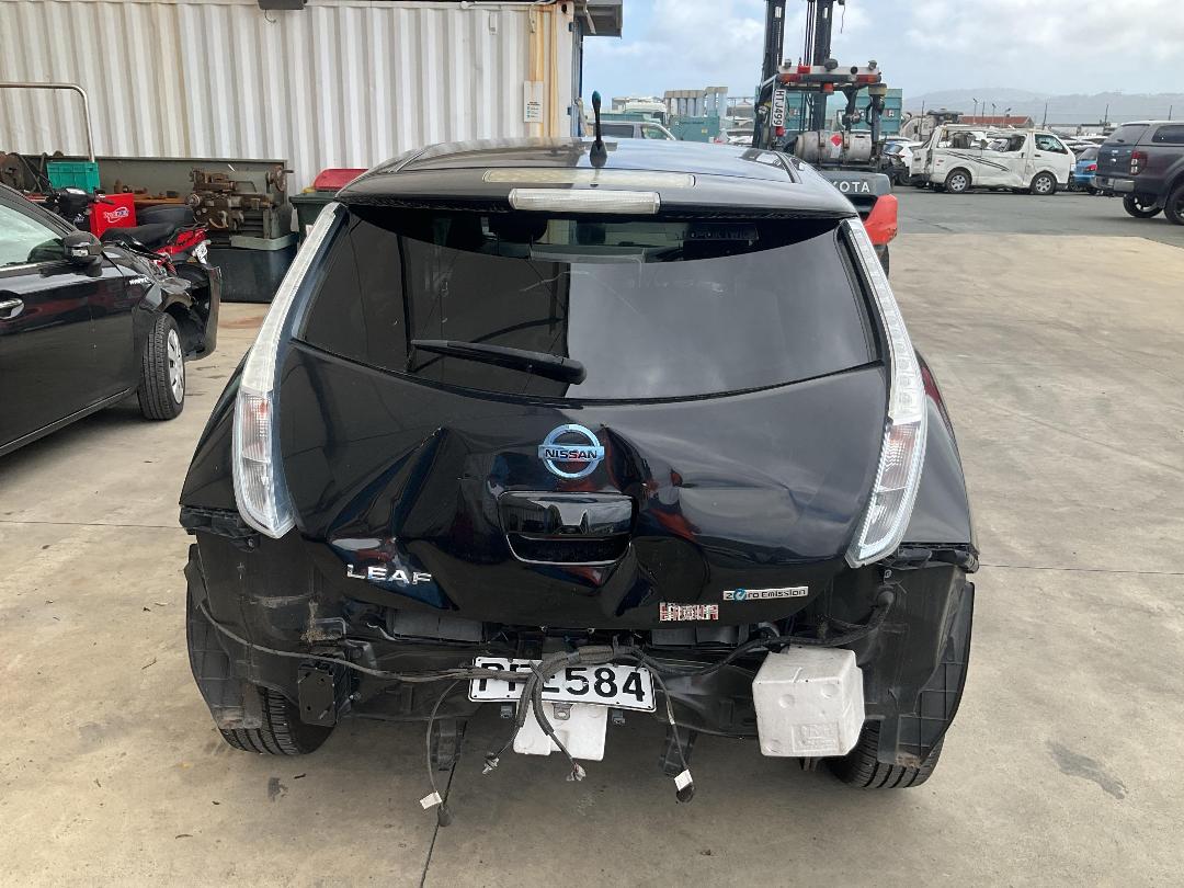 Photo '4' of Nissan Leaf