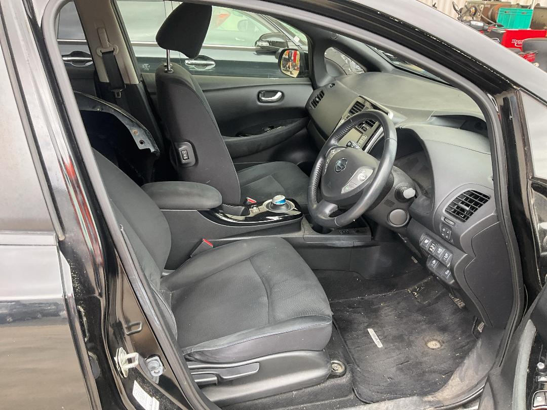 Photo '9' of Nissan Leaf