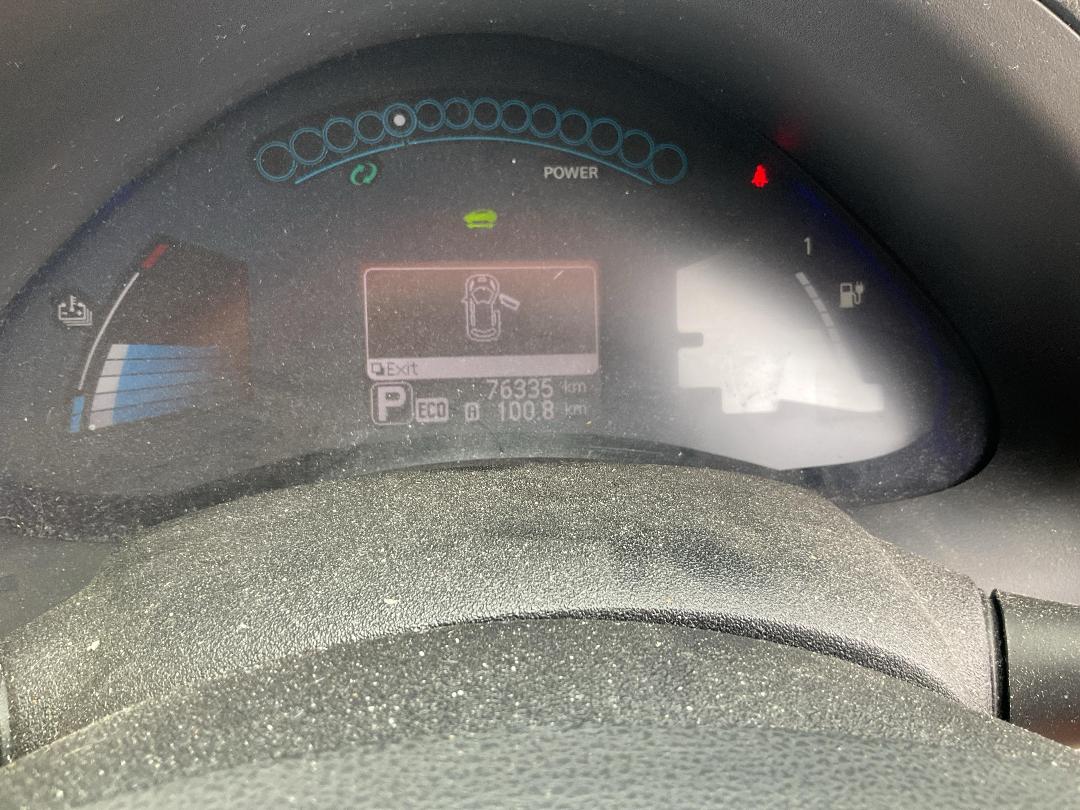 Photo '8' of Nissan Leaf