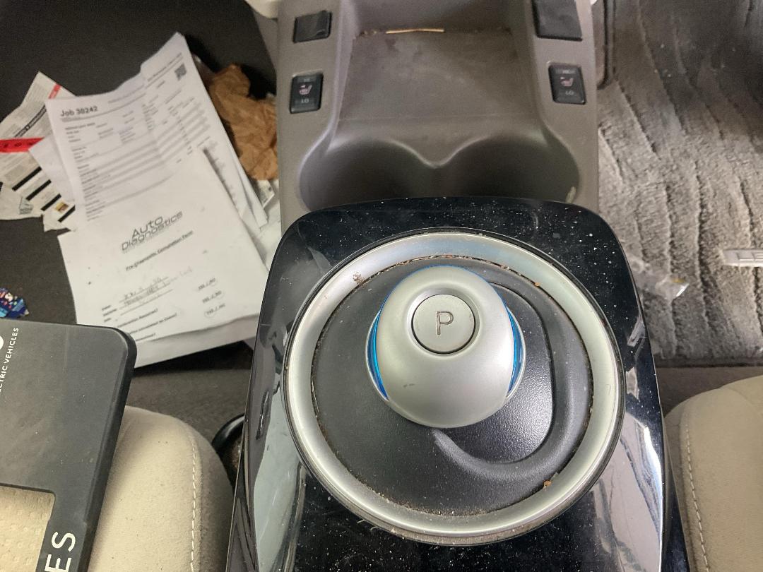 Photo '12' of Nissan Leaf