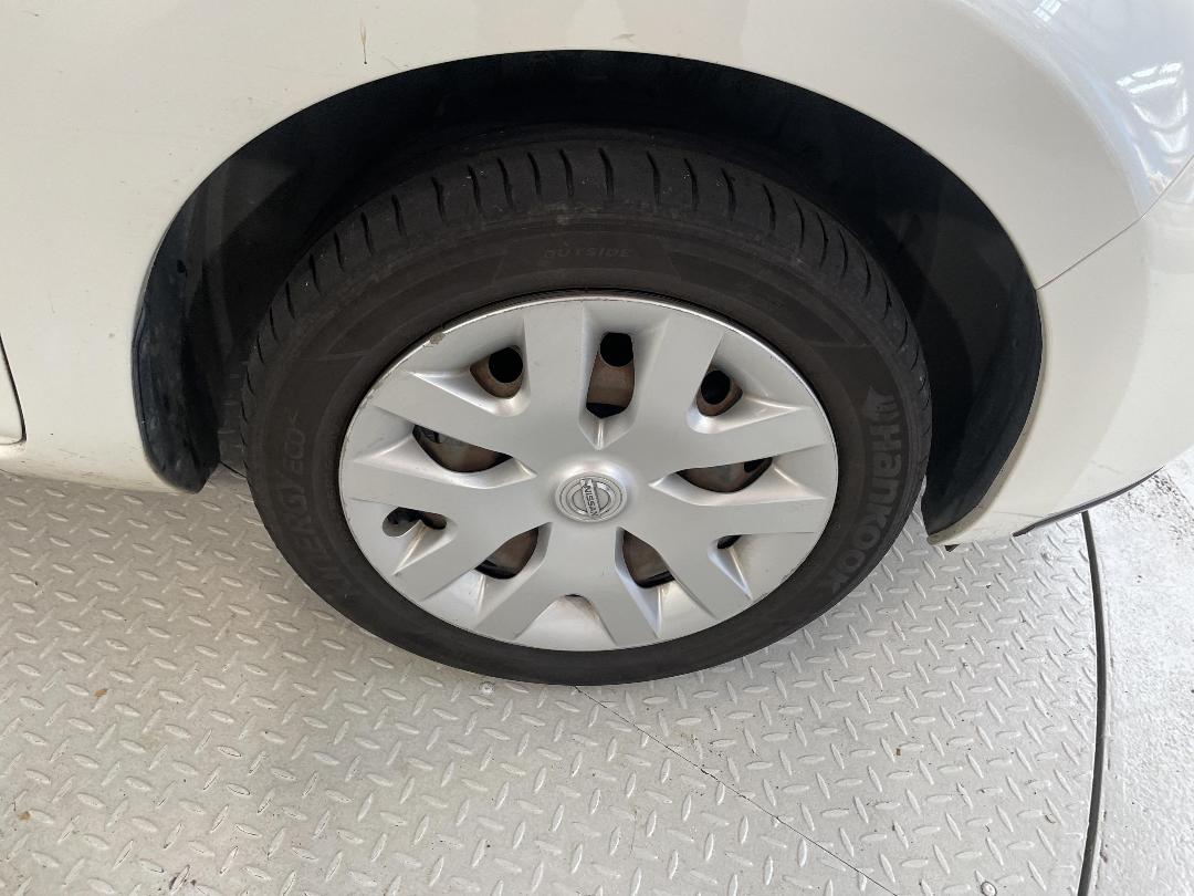 Photo '9' of Nissan Leaf