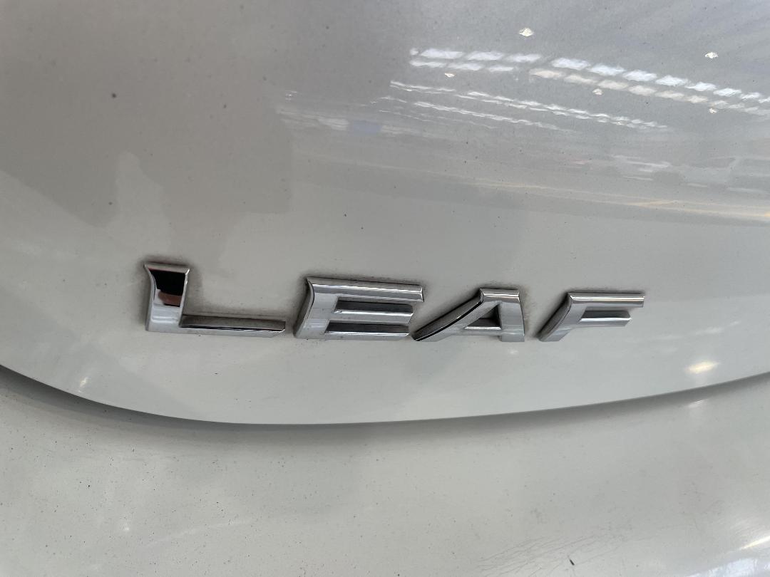 Photo '34' of Nissan Leaf