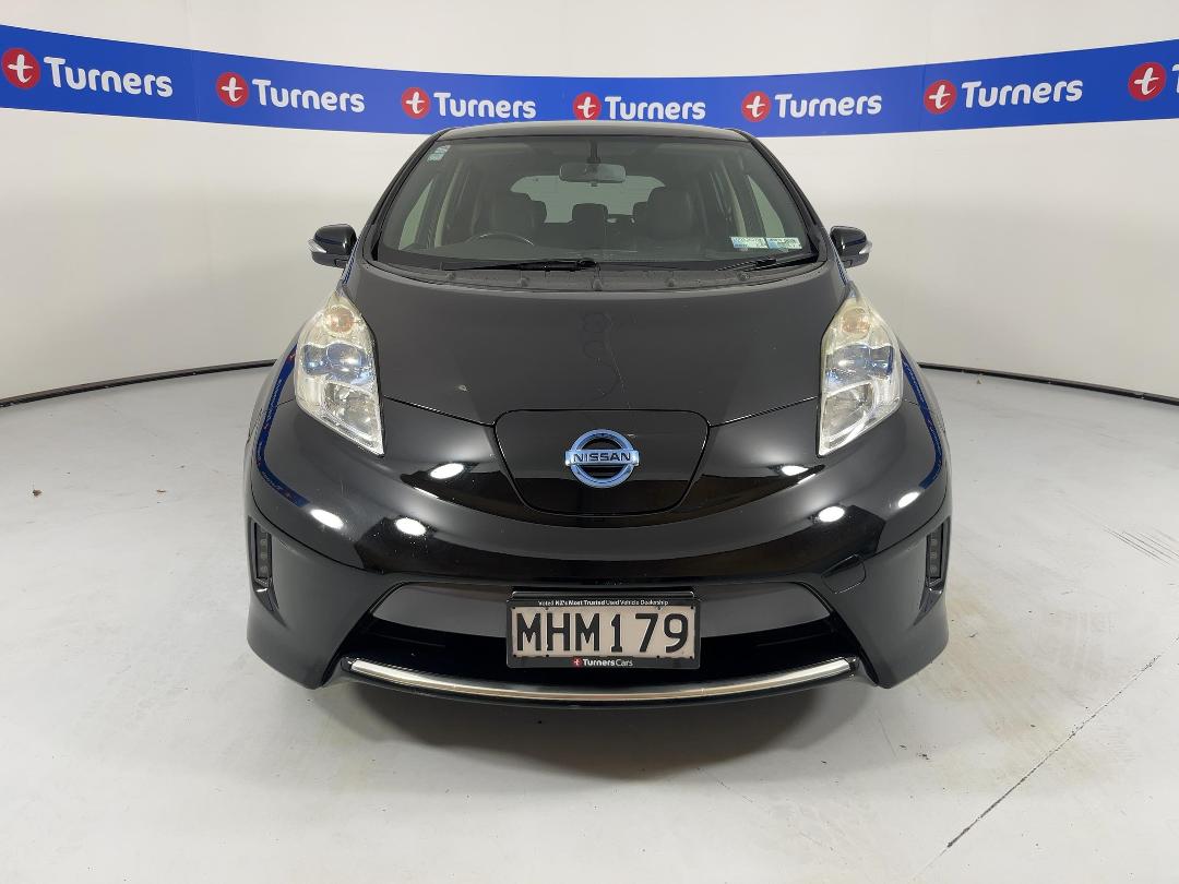 Photo '2' of Nissan Leaf