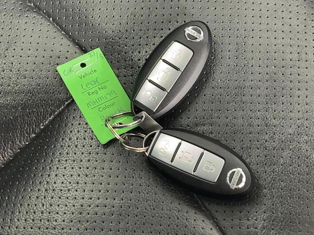 Photo '22' of Nissan Leaf