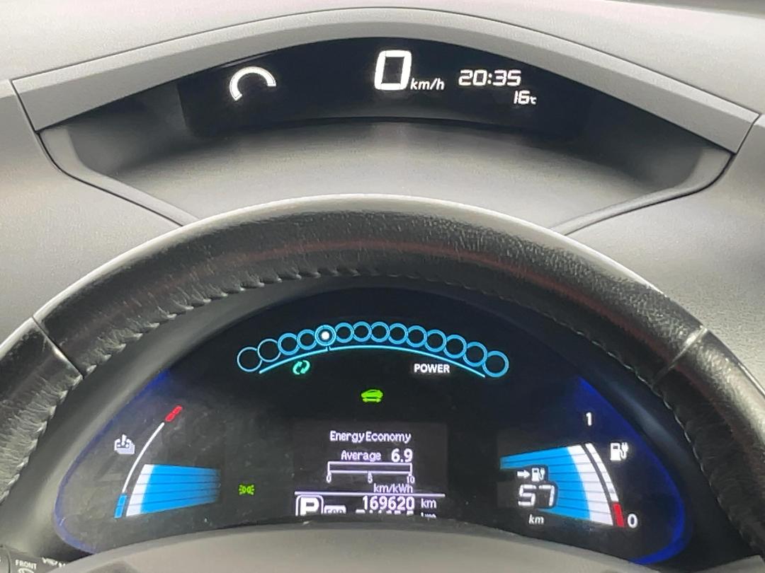 Photo '21' of Nissan Leaf
