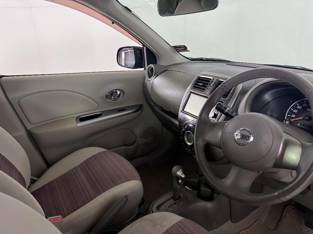 Photo '16' of Nissan March