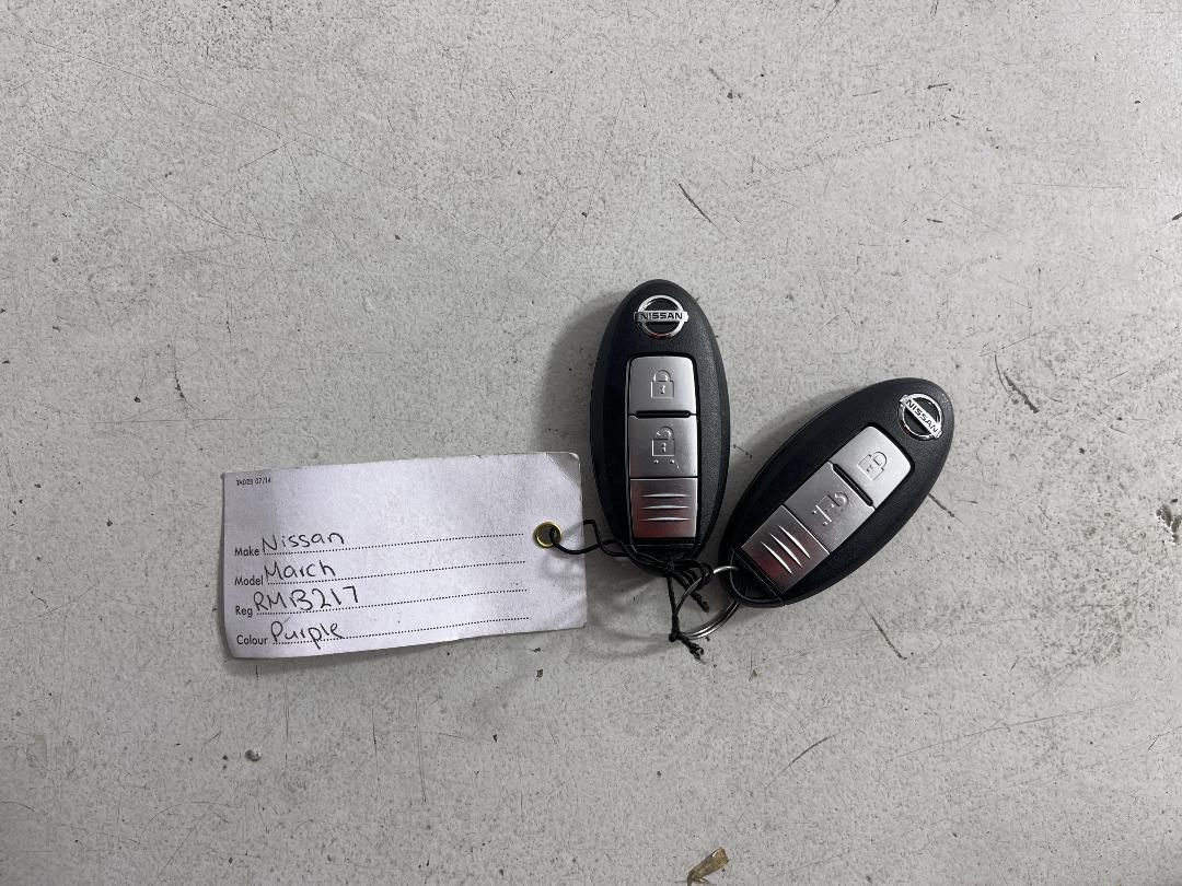 Photo '22' of Nissan March