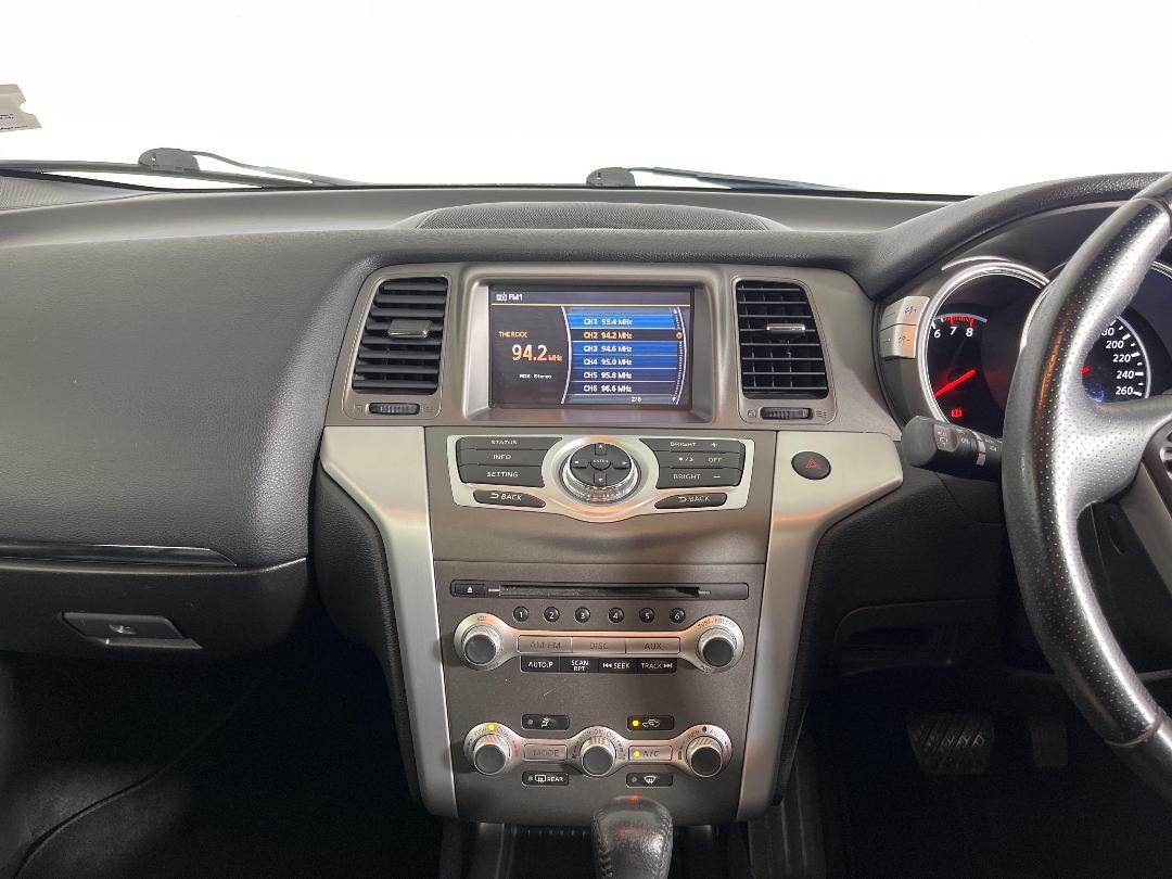 Photo '18' of Nissan Murano