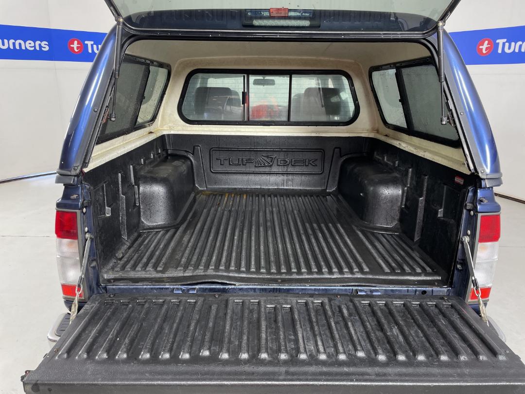 Photo '14' of Nissan Navara Photo '14' of Nissan Navara