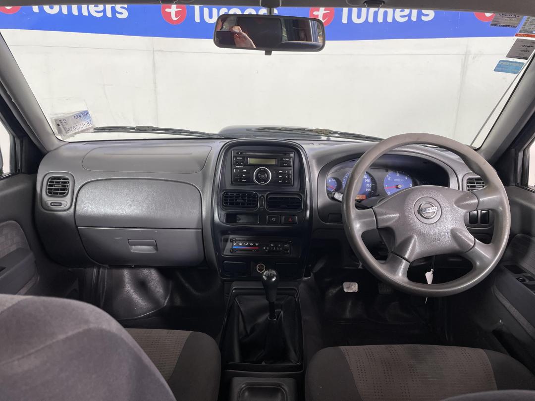 Photo '17' of Nissan Navara Photo '17' of Nissan Navara