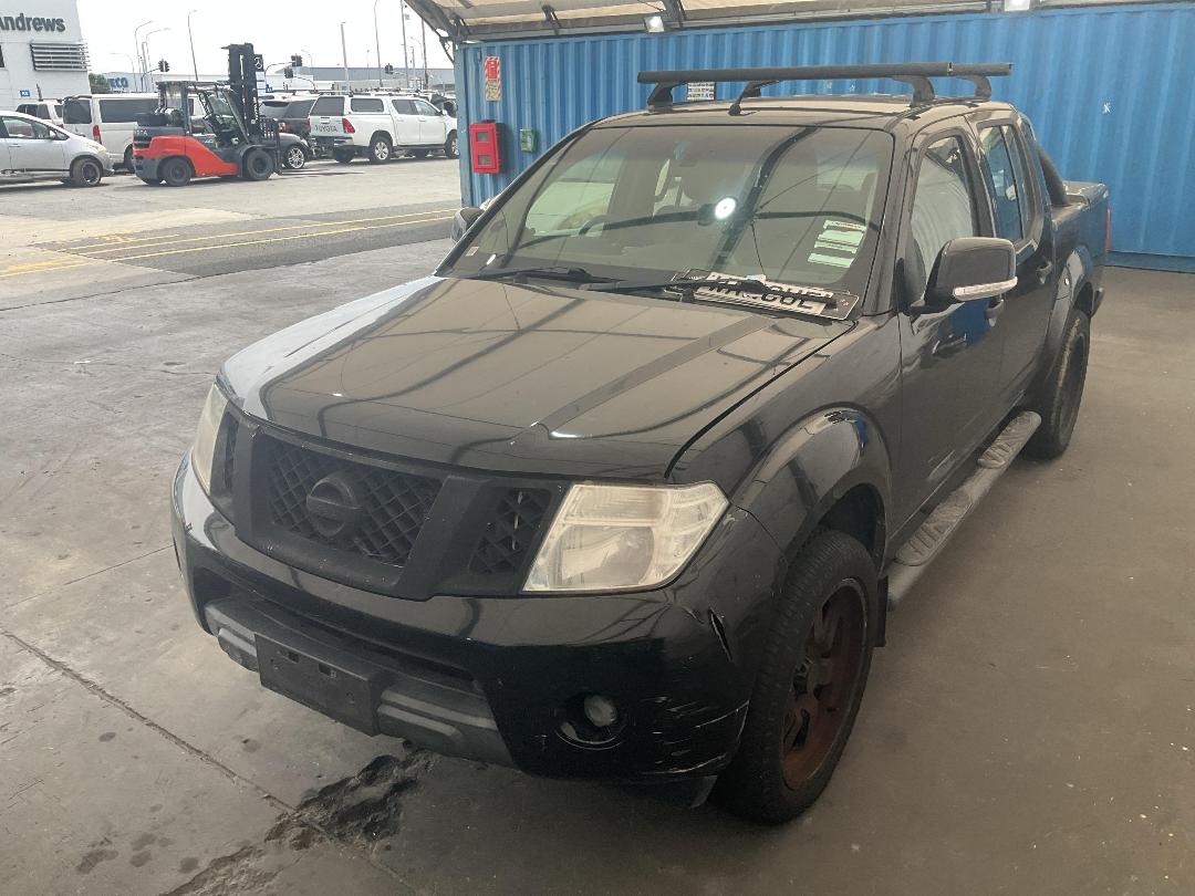 Photo '3' of Nissan Navara D/C ST-X