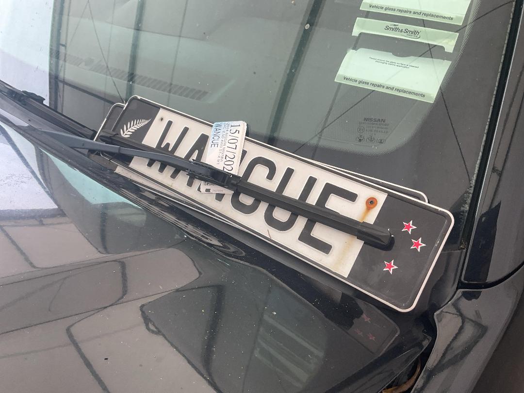 Photo '24' of Nissan Navara D/C ST-X