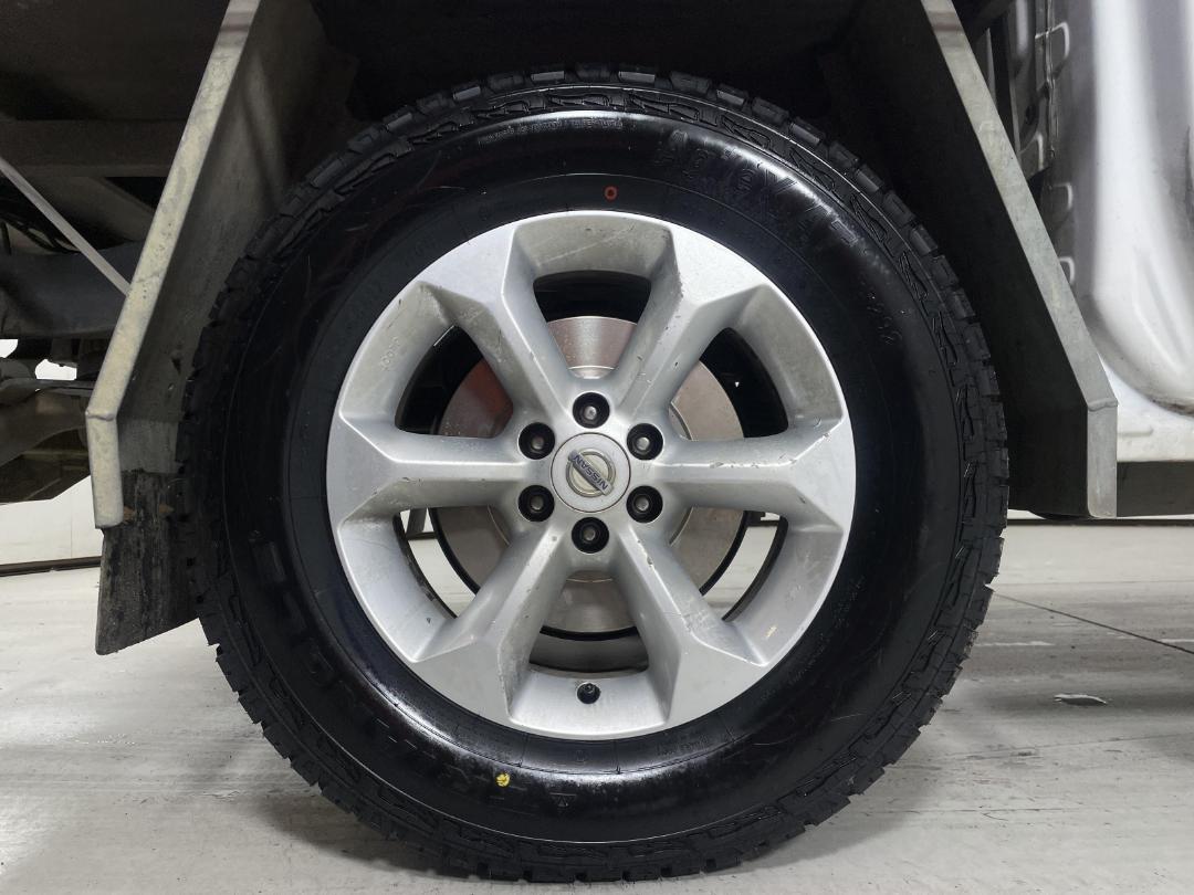 Photo '12' of Nissan Navara Photo '12' of Nissan Navara