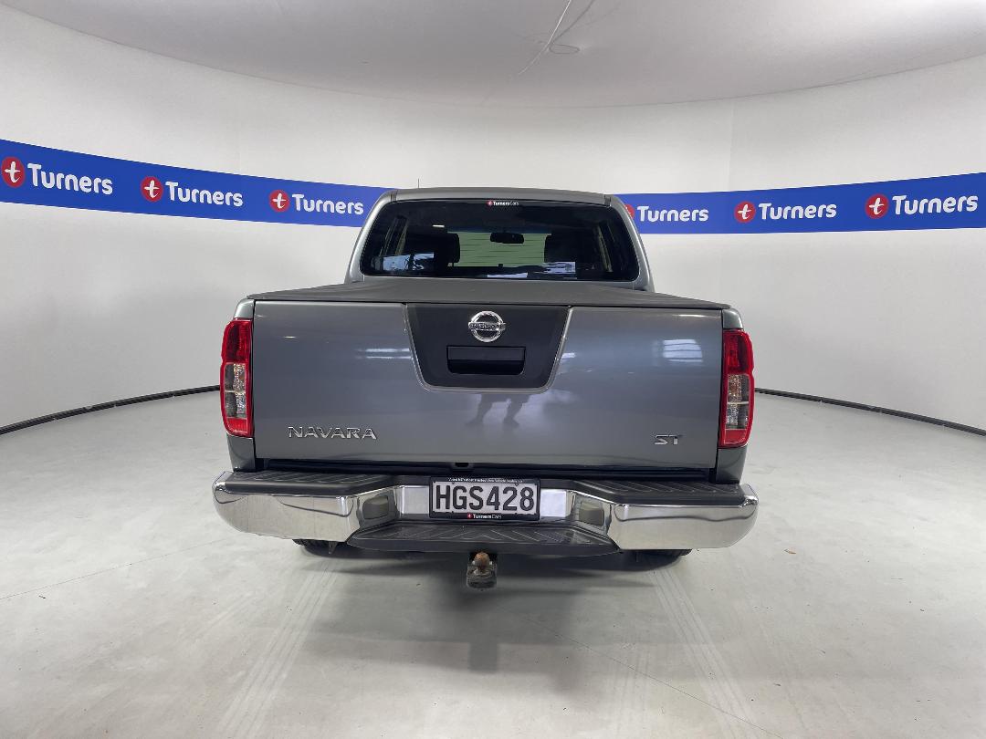Photo '6' of Nissan Navara