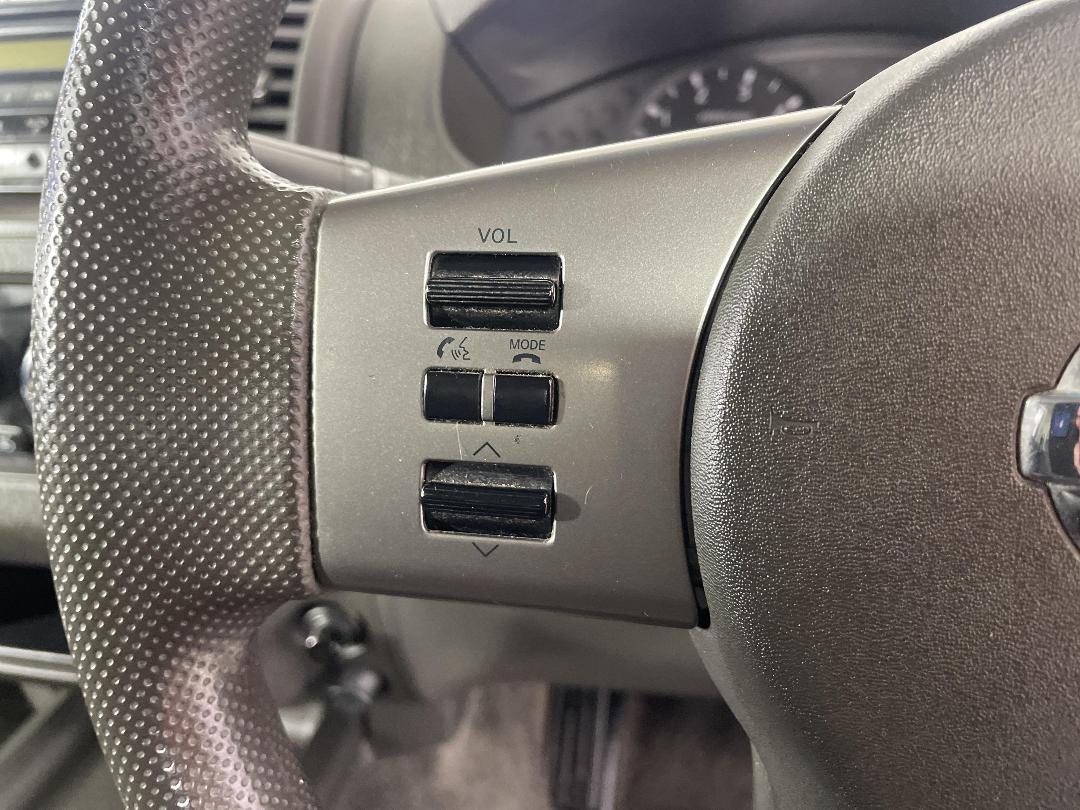 Photo '23' of Nissan Navara