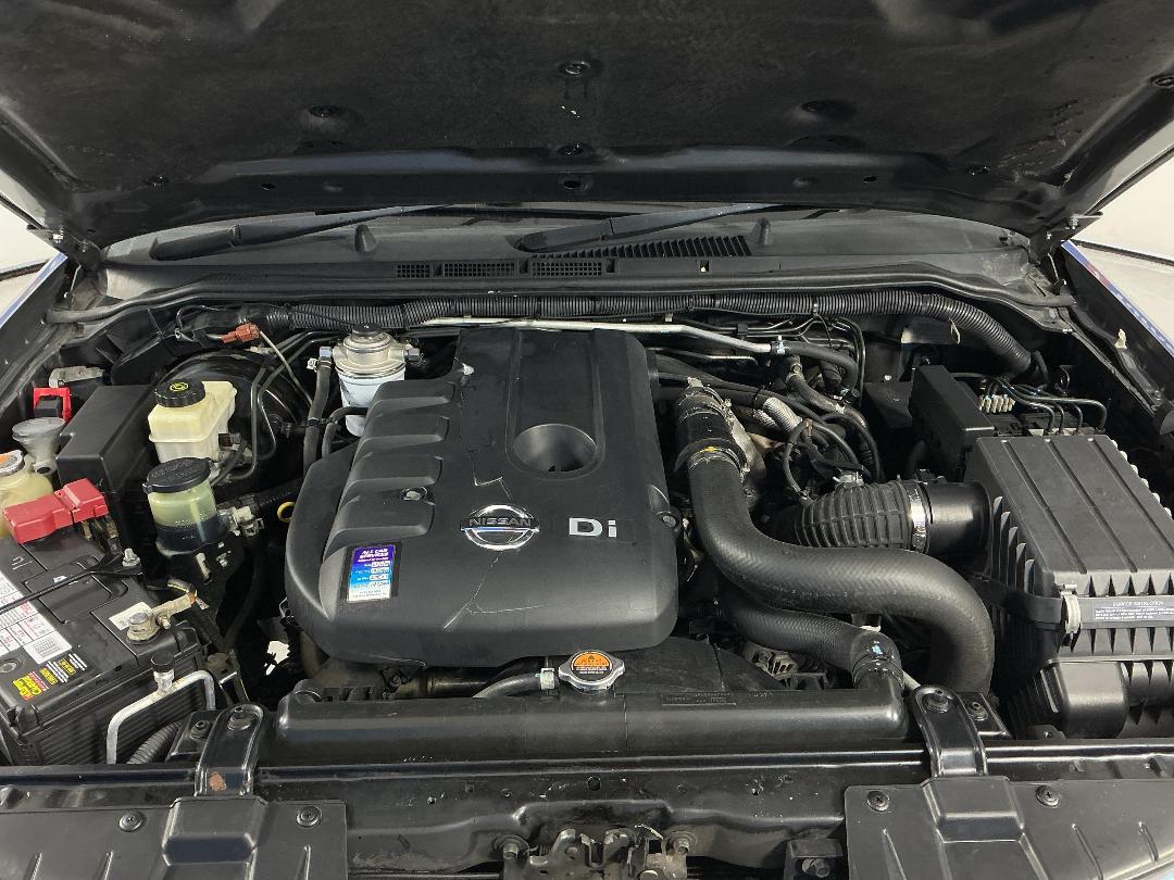 Photo '13' of Nissan Navara