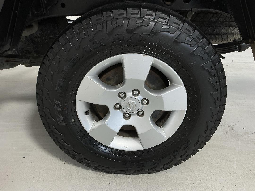 Photo '11' of Nissan Navara