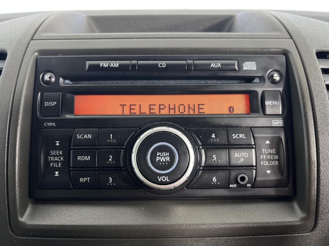 Photo '24' of Nissan Navara Photo '24' of Nissan Navara