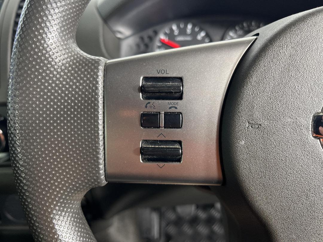 Photo '23' of Nissan Navara Photo '23' of Nissan Navara