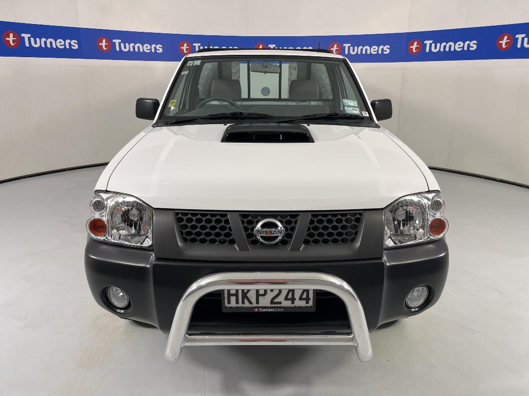 Photo '2' of Nissan Navara Photo '2' of Nissan Navara