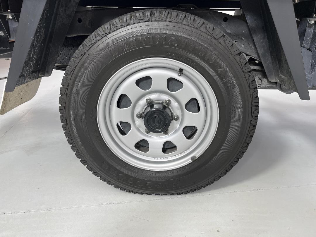 Photo '12' of Nissan Navara Photo '12' of Nissan Navara