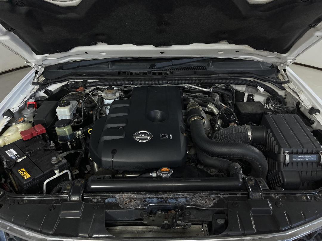 Photo '13' of Nissan Navara