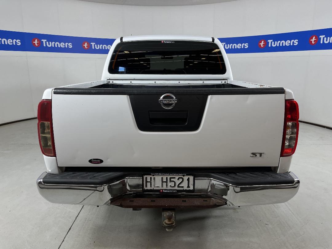 Photo '6' of Nissan Navara