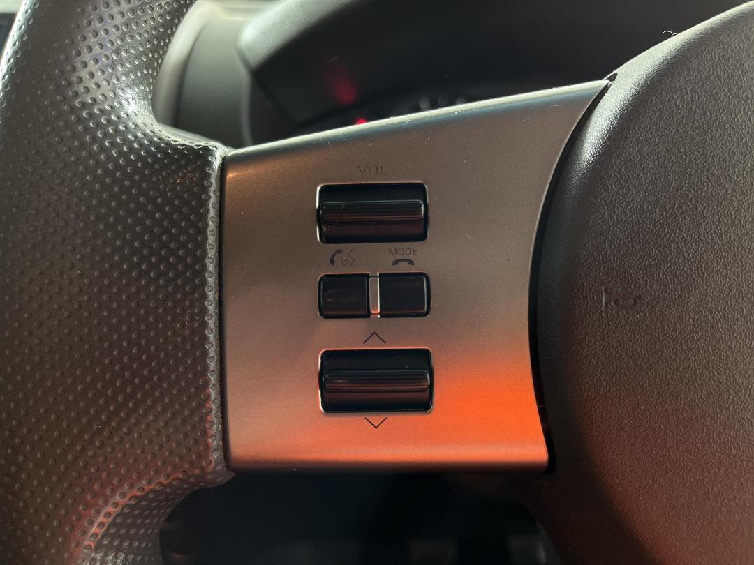 Photo '26' of Nissan Navara