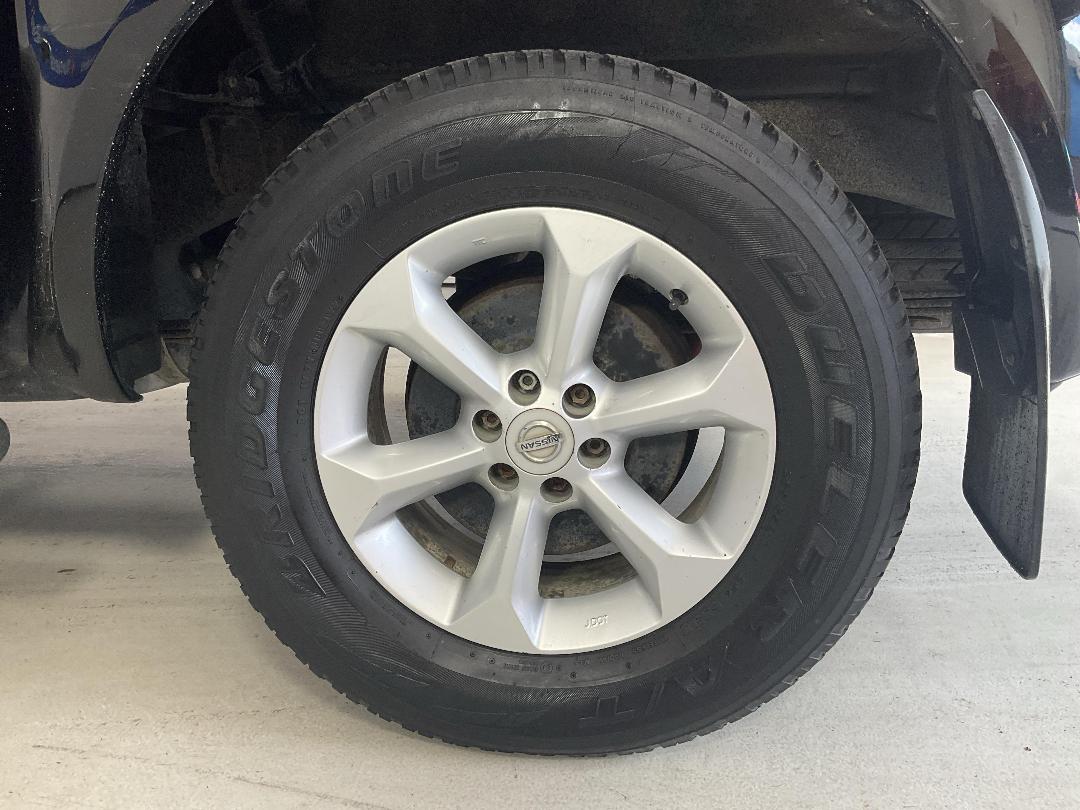 Photo '6' of Nissan Navara D/C ST-X