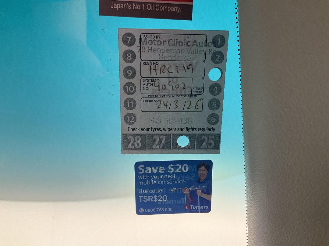 Photo '18' of Nissan Navara D/C ST-X