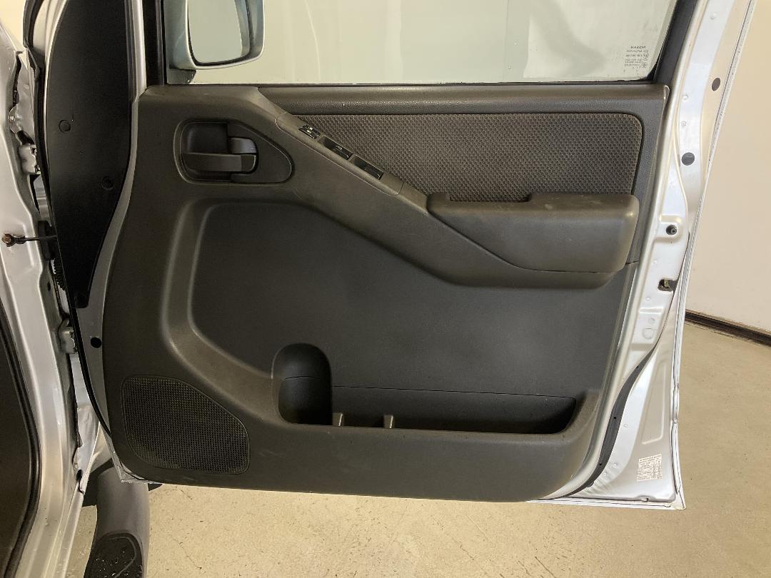 Photo '15' of Nissan Navara