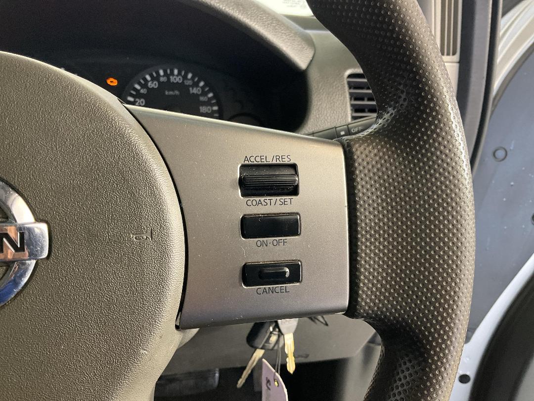 Photo '26' of Nissan Navara