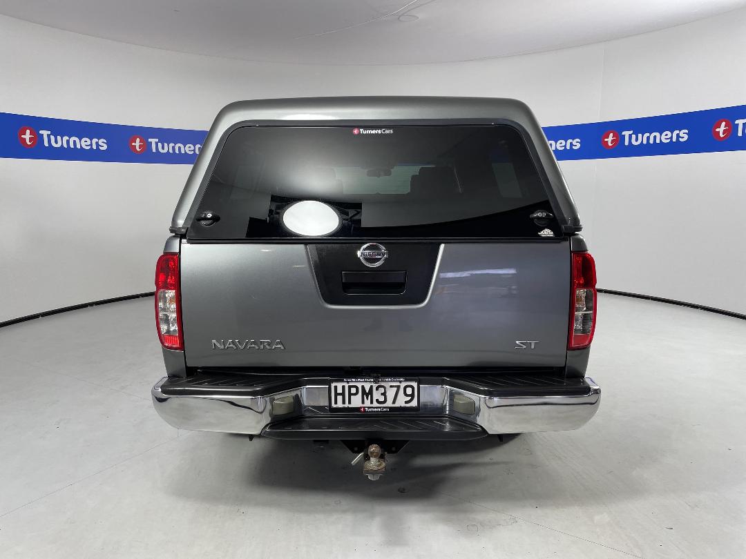 Photo '6' of Nissan Navara