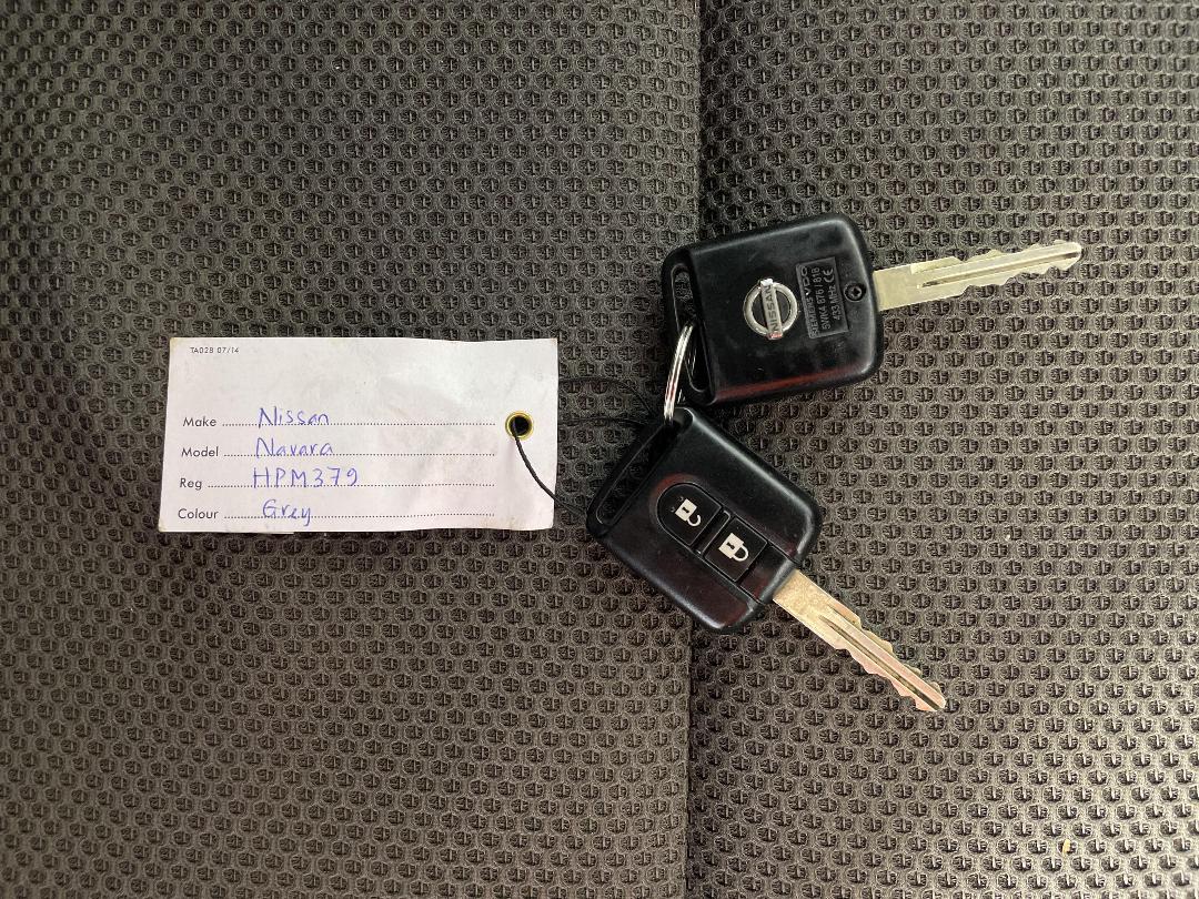 Photo '22' of Nissan Navara