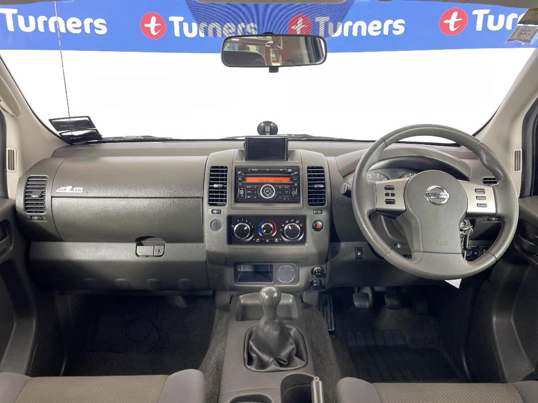 Photo '17' of Nissan Navara