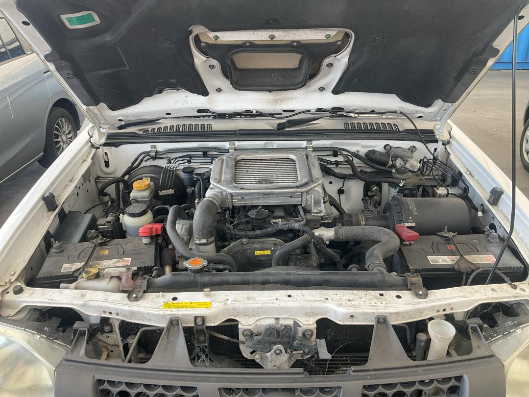 Photo '9' of Nissan Navara DX S/C