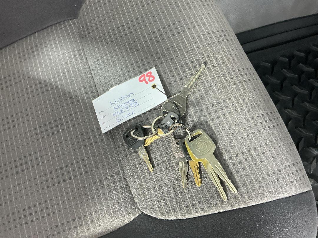 Photo '22' of Nissan Navara