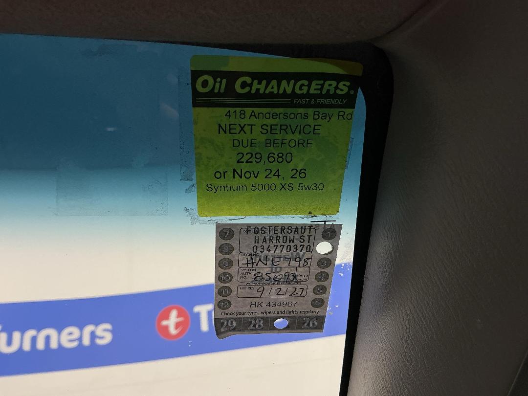 Photo '25' of Nissan Navara