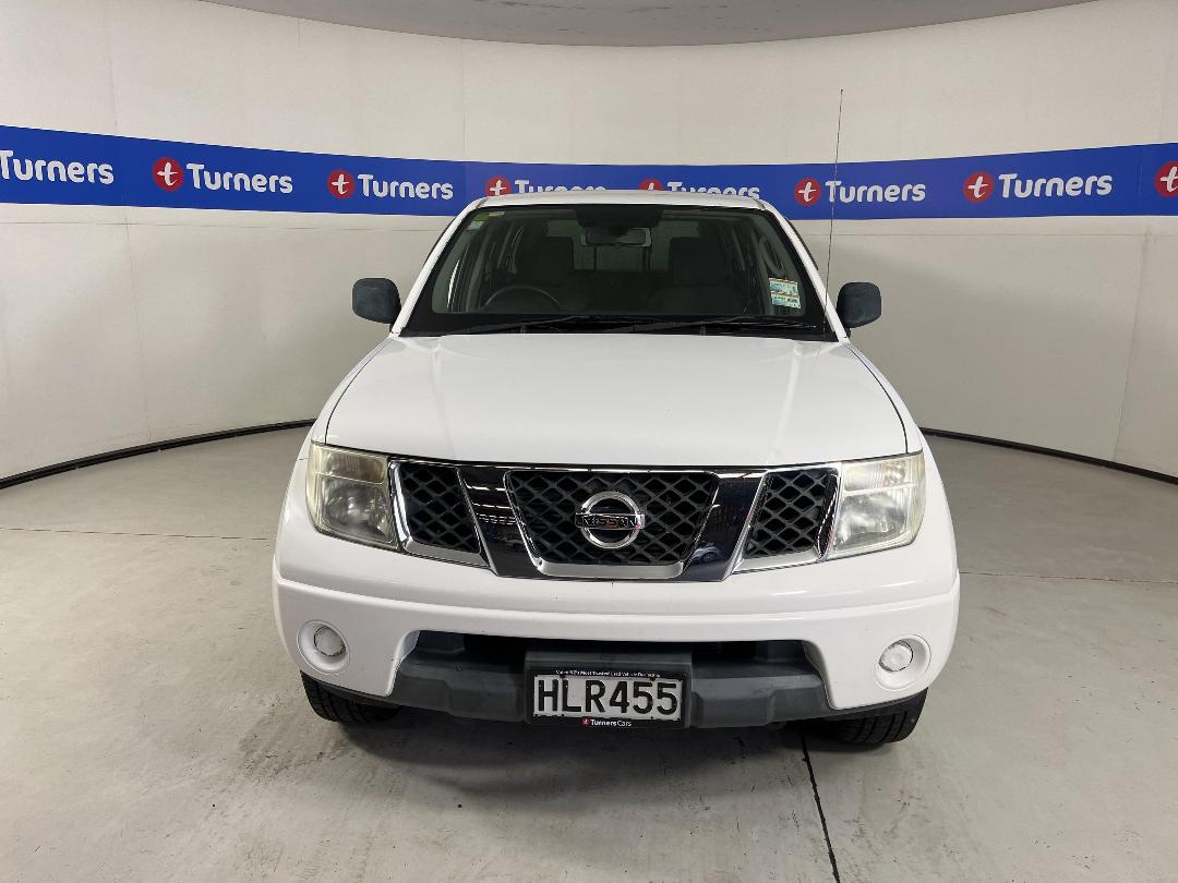 Photo '2' of Nissan Navara