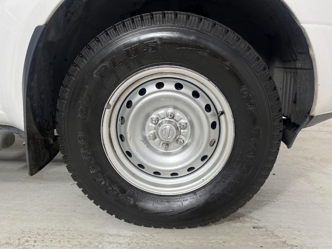 Photo '9' of Nissan Navara