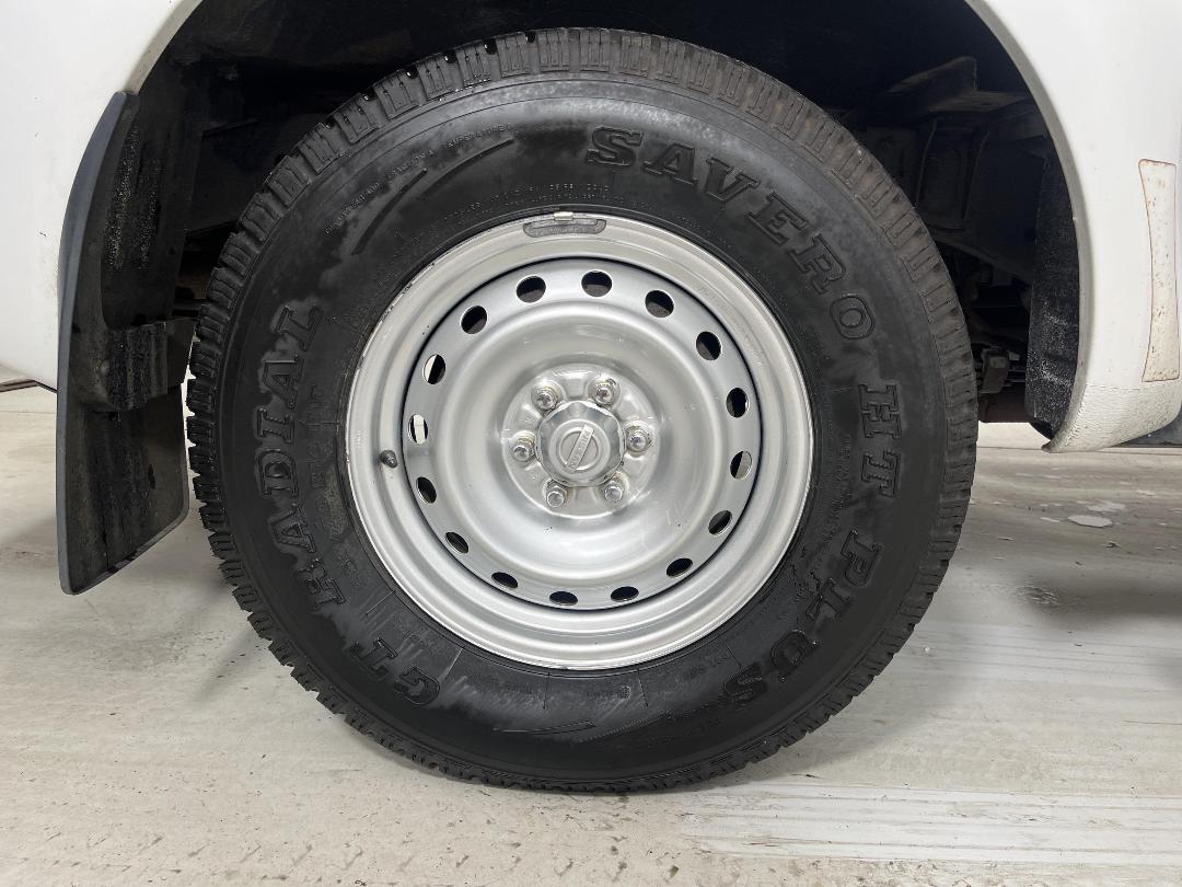 Photo '12' of Nissan Navara