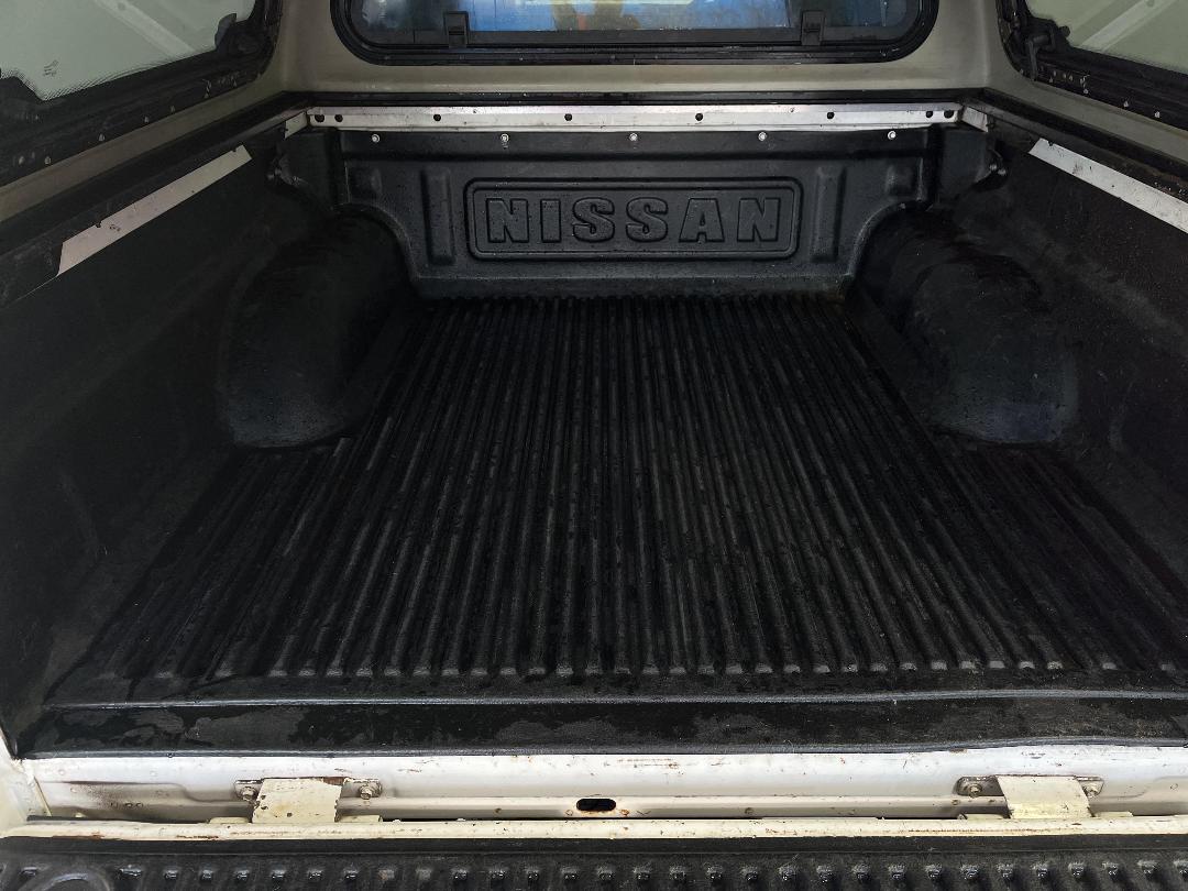 Photo '14' of Nissan Navara