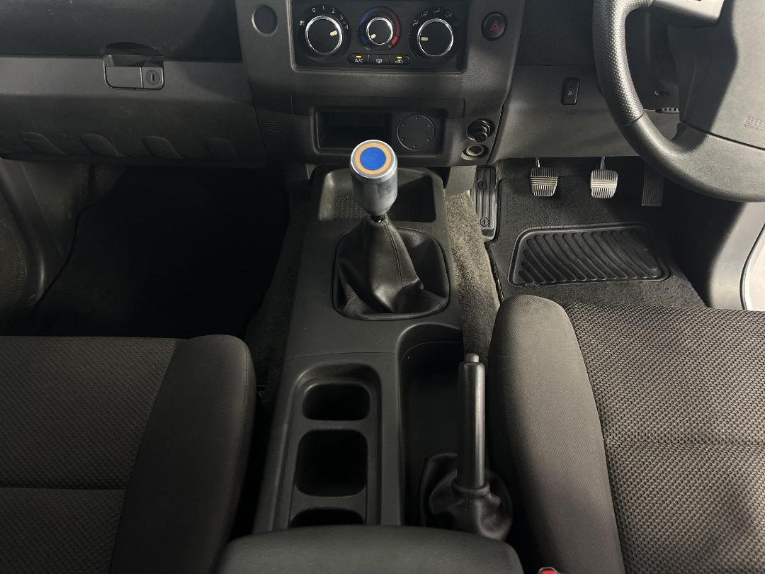 Photo '18' of Nissan Navara