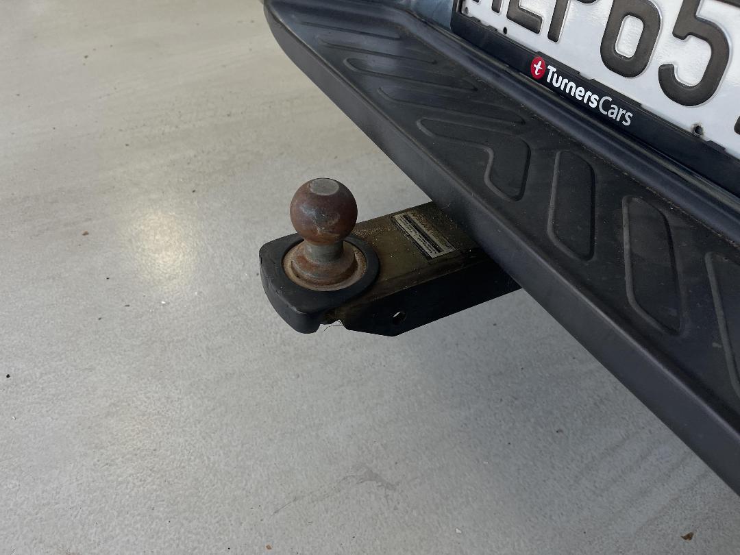 Photo '29' of Nissan Navara