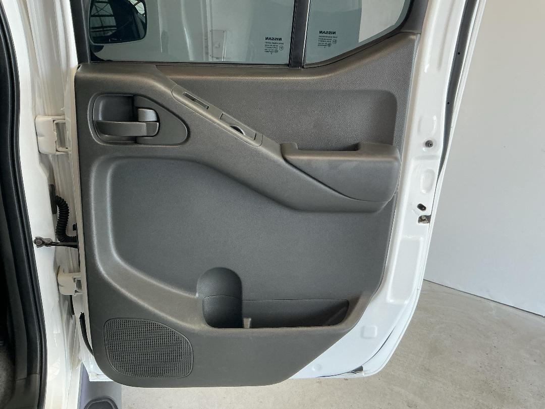 Photo '19' of Nissan Navara Photo '19' of Nissan Navara