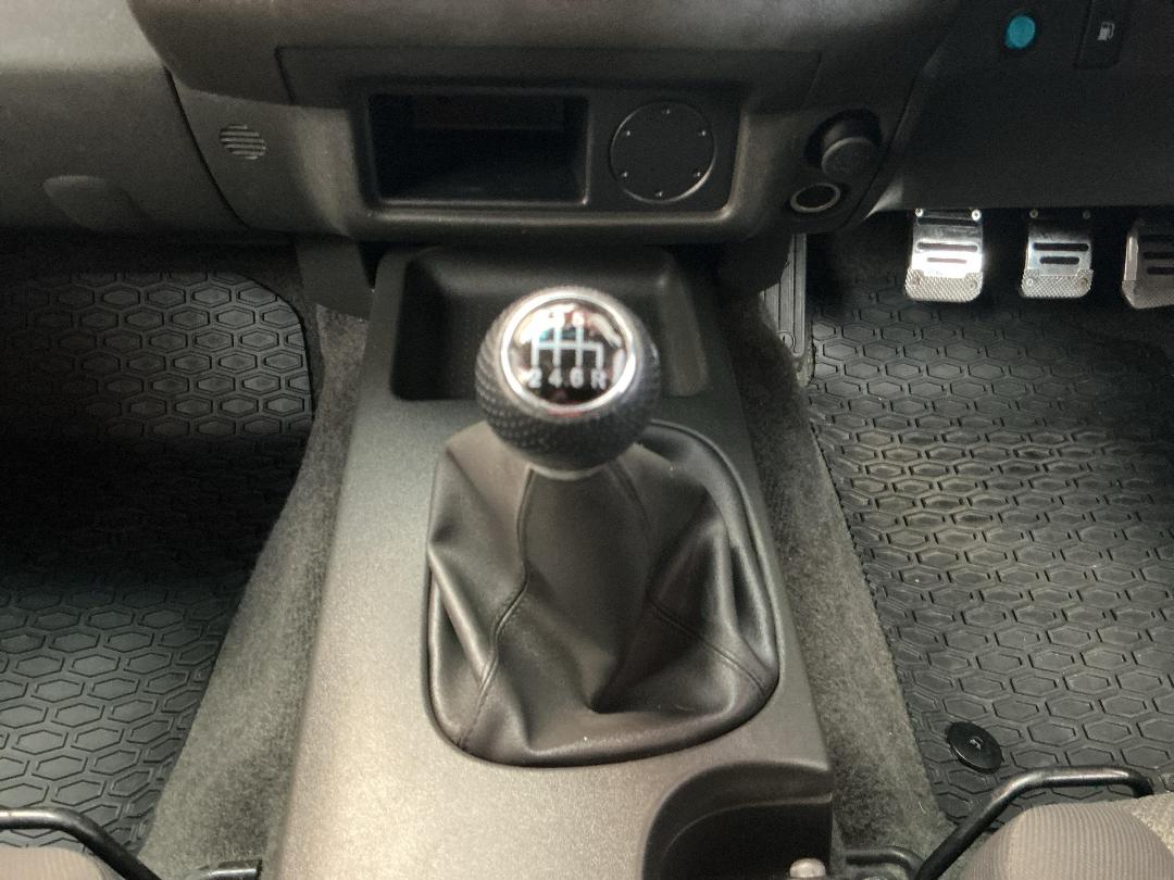 Photo '23' of Nissan Navara Photo '23' of Nissan Navara