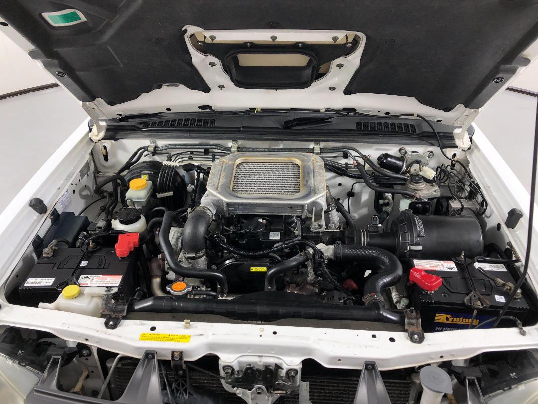 Photo '13' of Nissan Navara Photo '13' of Nissan Navara