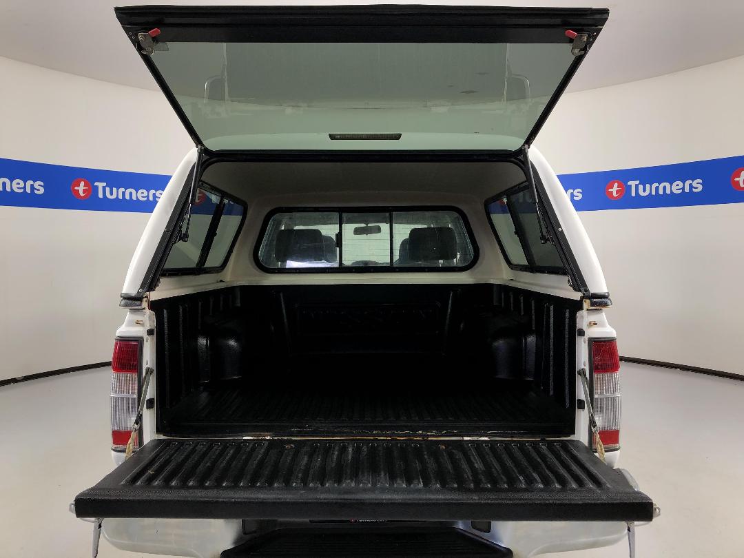 Photo '14' of Nissan Navara Photo '14' of Nissan Navara